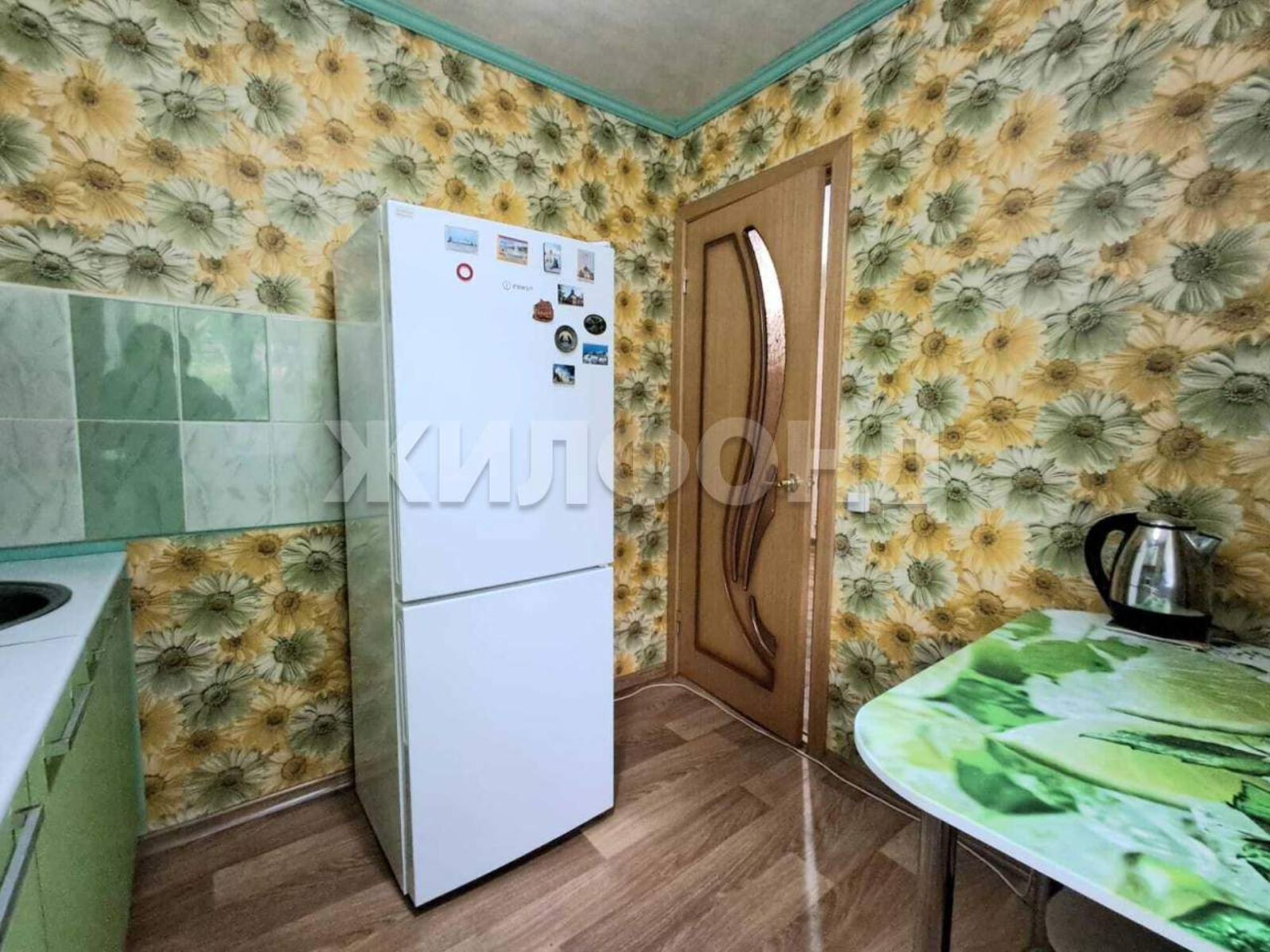 Купить квартиру за 2 650 000 рублей на Стрельцова улица, д.1