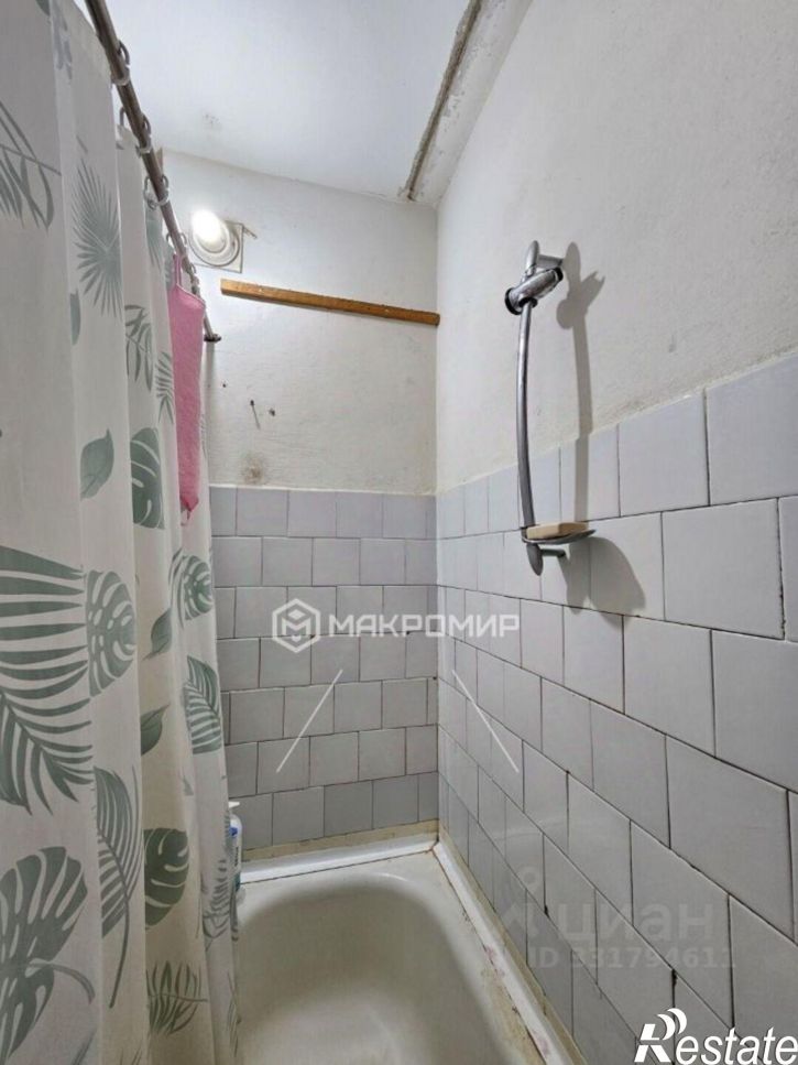 2-комн квартира б-р Строителей, 17,  д. 17