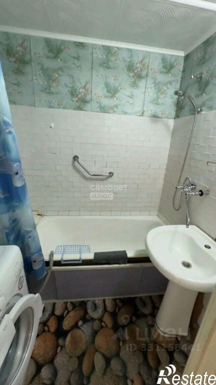 2-комн квартира улица Космонавтов, 10А,  д. 10А