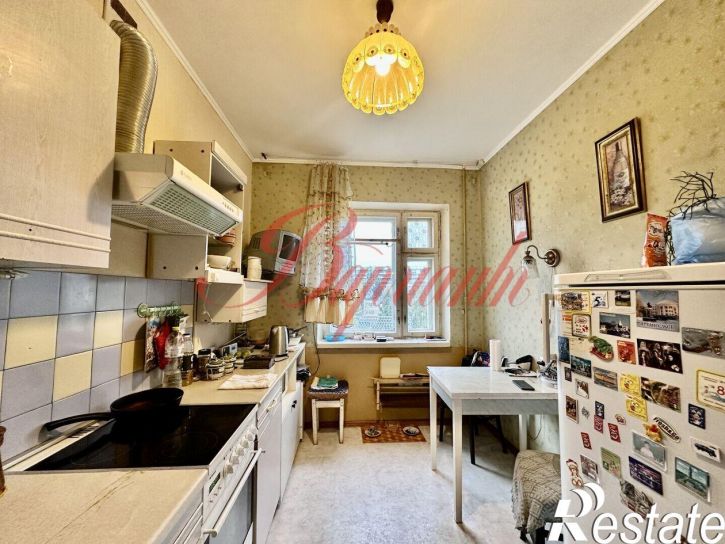 2-комн квартира бульвар Строителей, 19,  д. 19