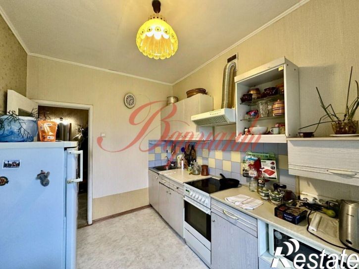 2-комн квартира бульвар Строителей, 19,  д. 19