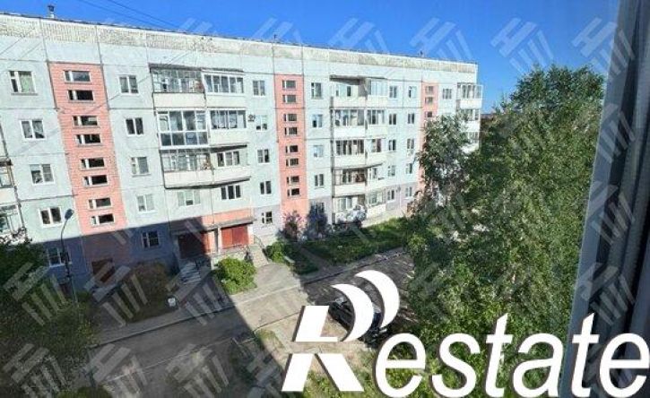 3-комн квартира улица Чеснокова, 18,  д. 18